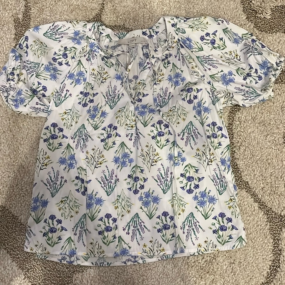 LOFT floral top